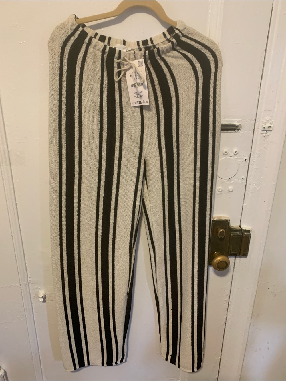Zara Vertical Stripe Knit Joggers in Black and Cream